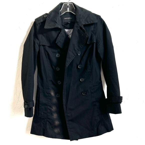Banana Republic Jackets & Blazers - Banana Republic Petite Black Double-Breasted Trench Coat